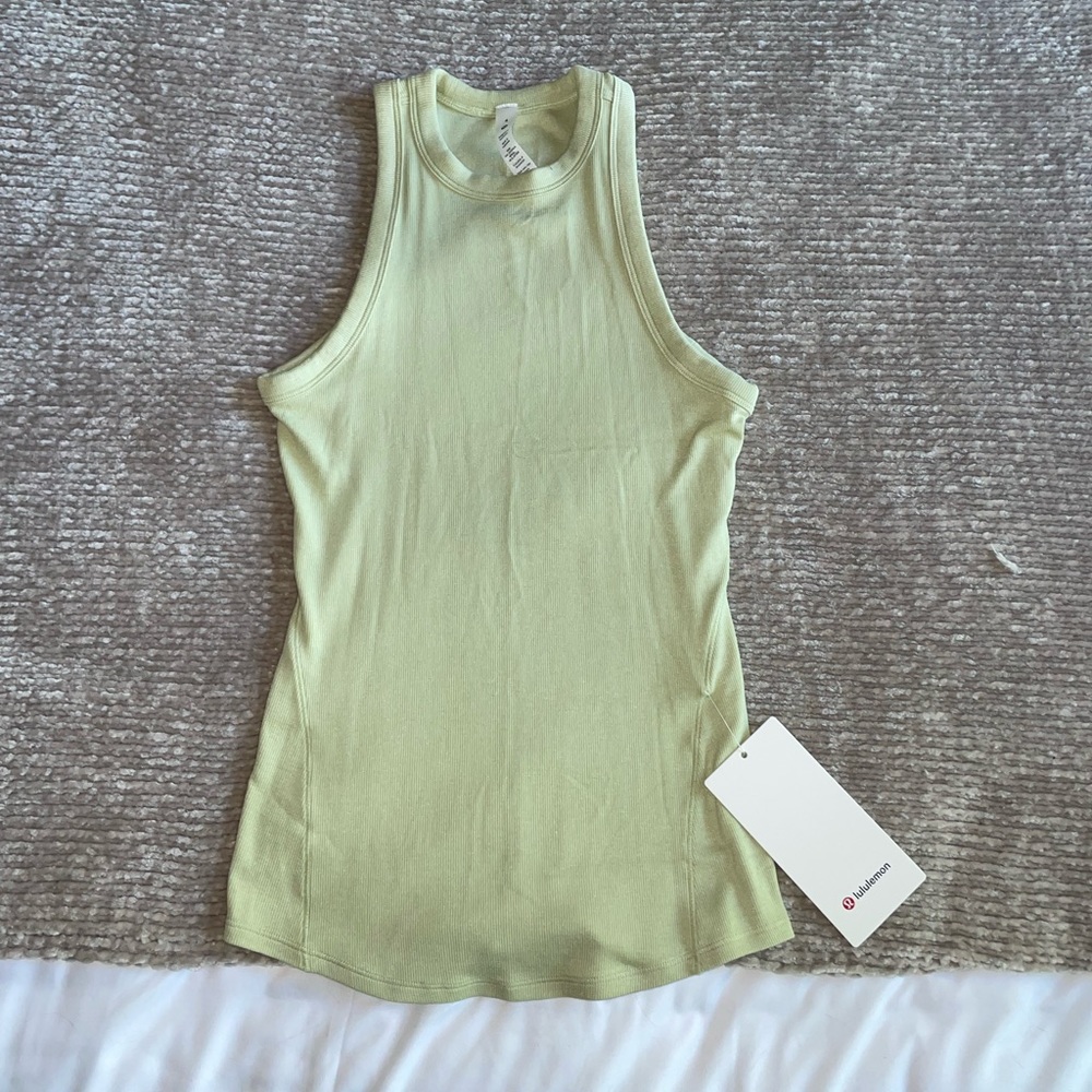Lululemon hold tight tank